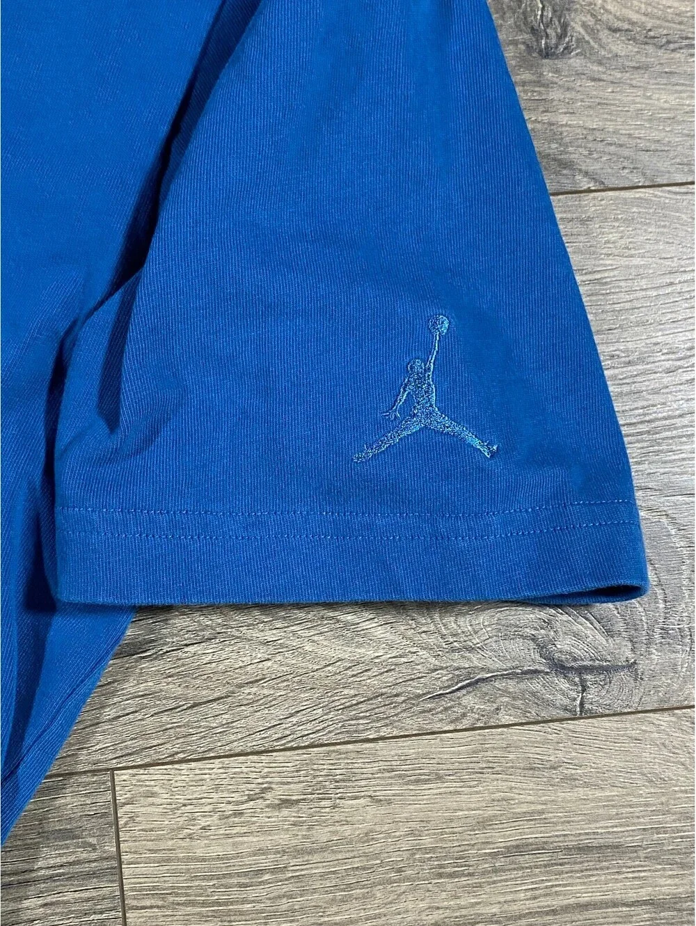 Jordan Air Jordan 1 AJ1 Sneaker Patch T Shirt Mens S Blue Jumpman Embroidered Te